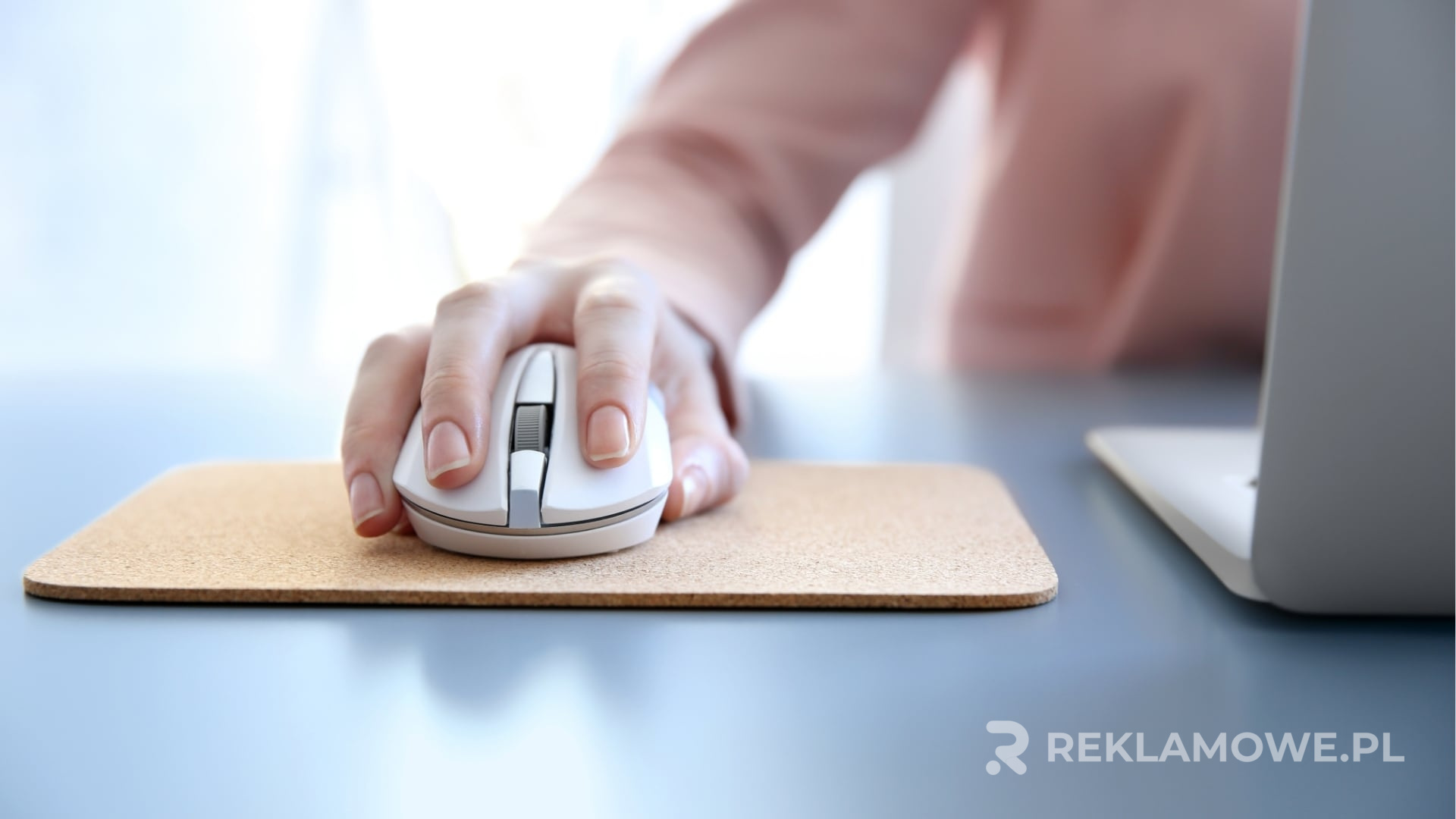 Integracja Nowoczesnej Technologii z Myszkami Reklamowymi Technologia zintegrowana z myszkami reklamowymi